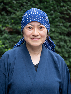 森まゆみ 日月堂(東京・日本橋)