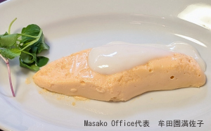 サーモンのムース（嚥下食）